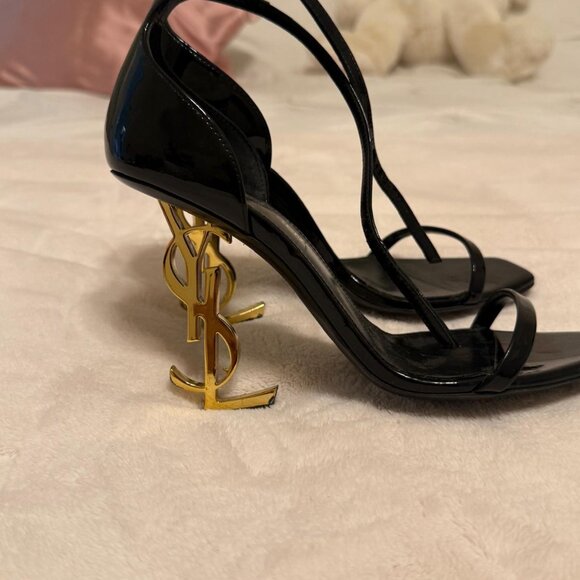 YSL Heels - Picture 1 of 4